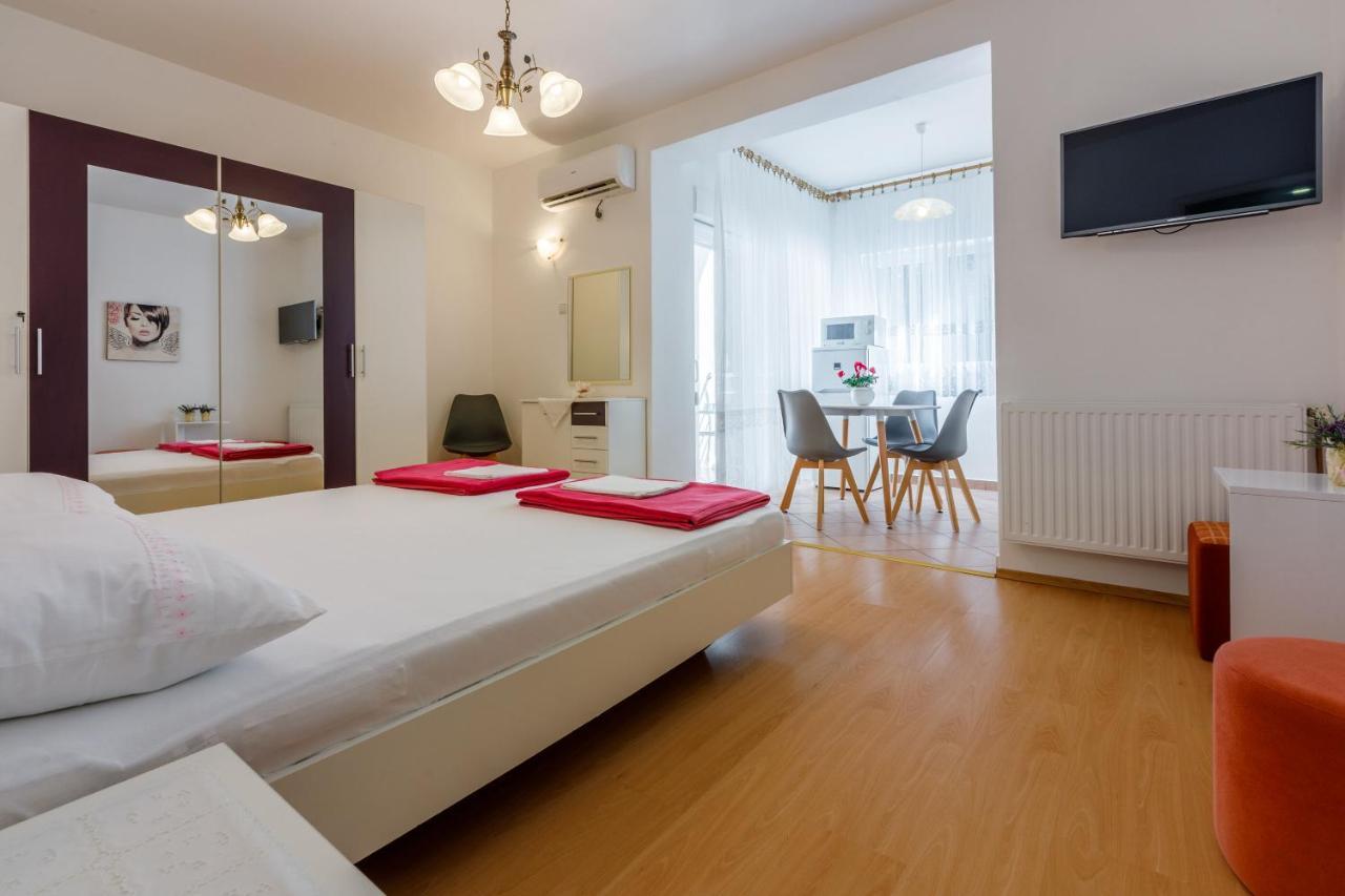Apartments Zorica ドラマリ エクステリア 写真