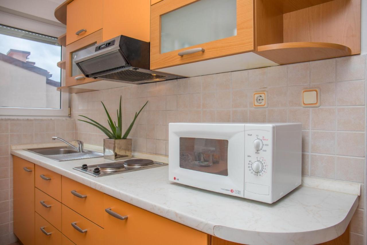 Apartments Zorica ドラマリ エクステリア 写真