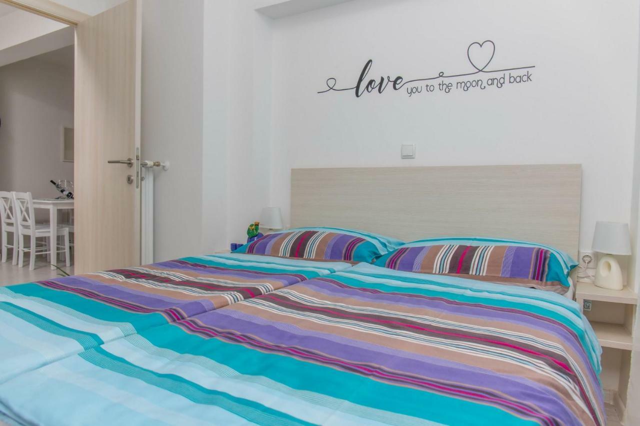 Apartments Zorica ドラマリ エクステリア 写真